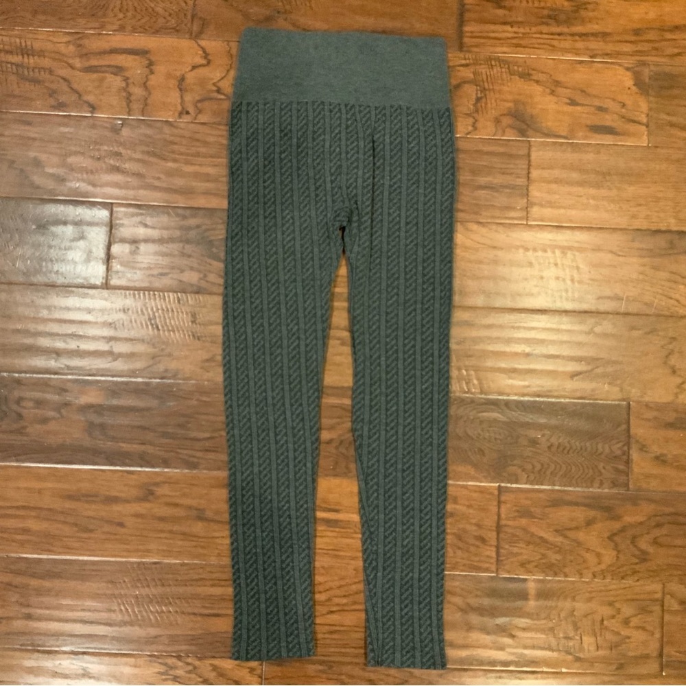 Source Unknown Dark Gray Patterned Leggings - image 2